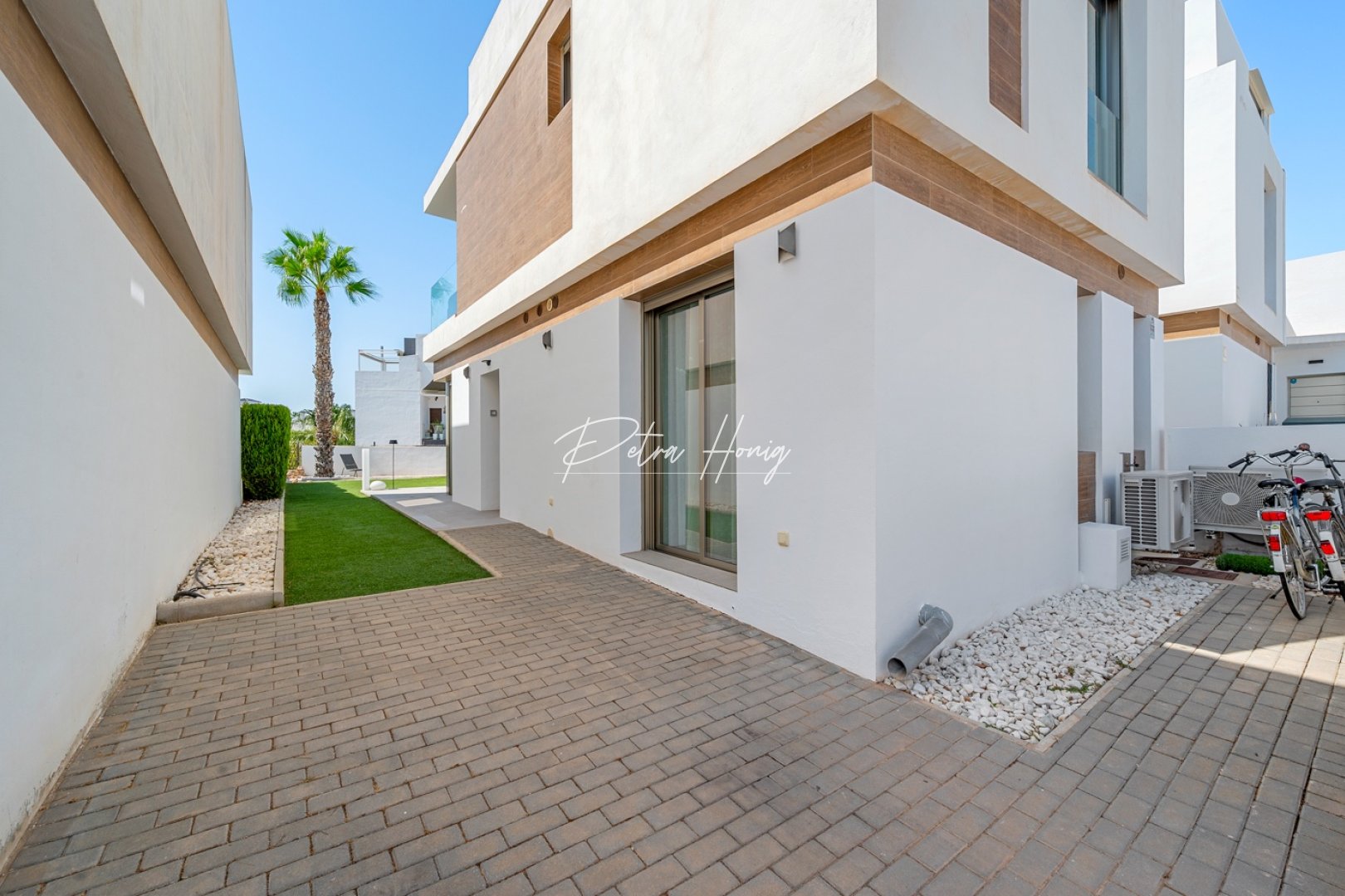 Gebrauchtobjekte - Einfamilienhaus - Orihuela Costa - Villamartin