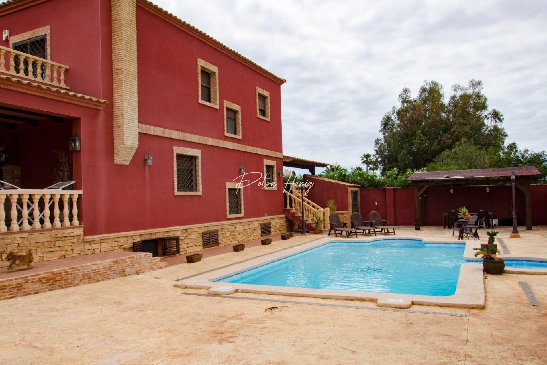 Gebrauchtobjekte - Einfamilienhaus - San Luis