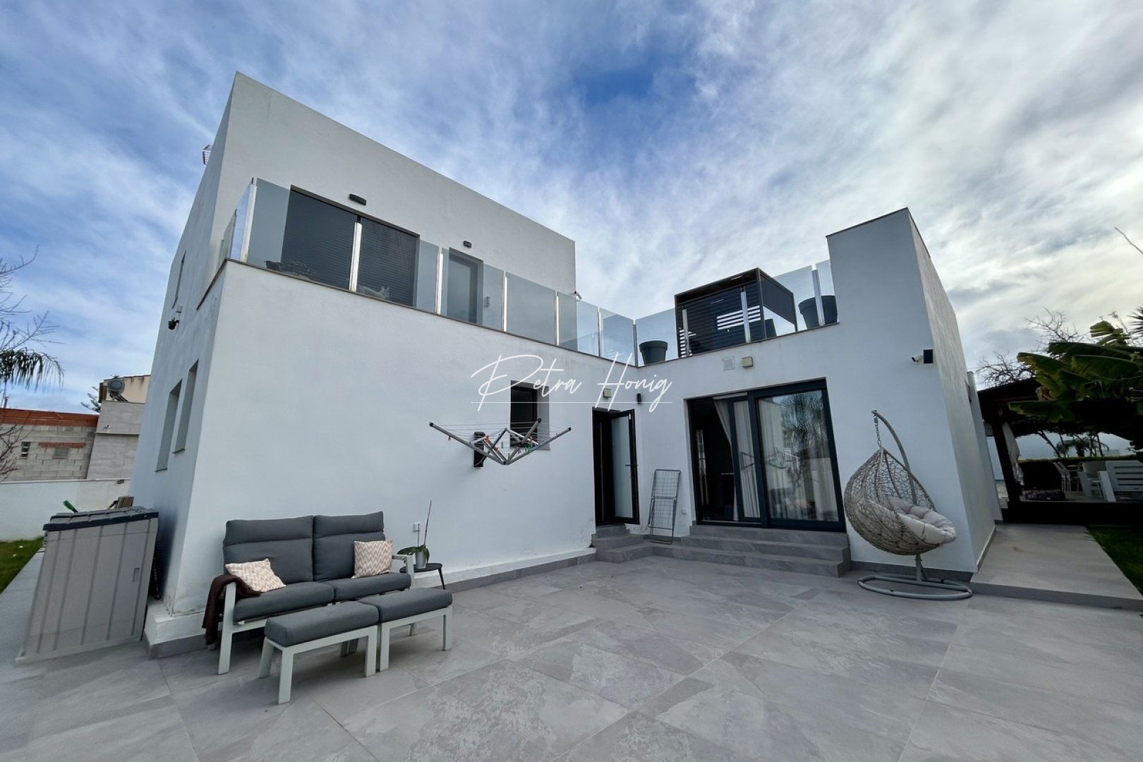 Gebrauchtobjekte - Einfamilienhaus - Torrevieja - Los Balcones