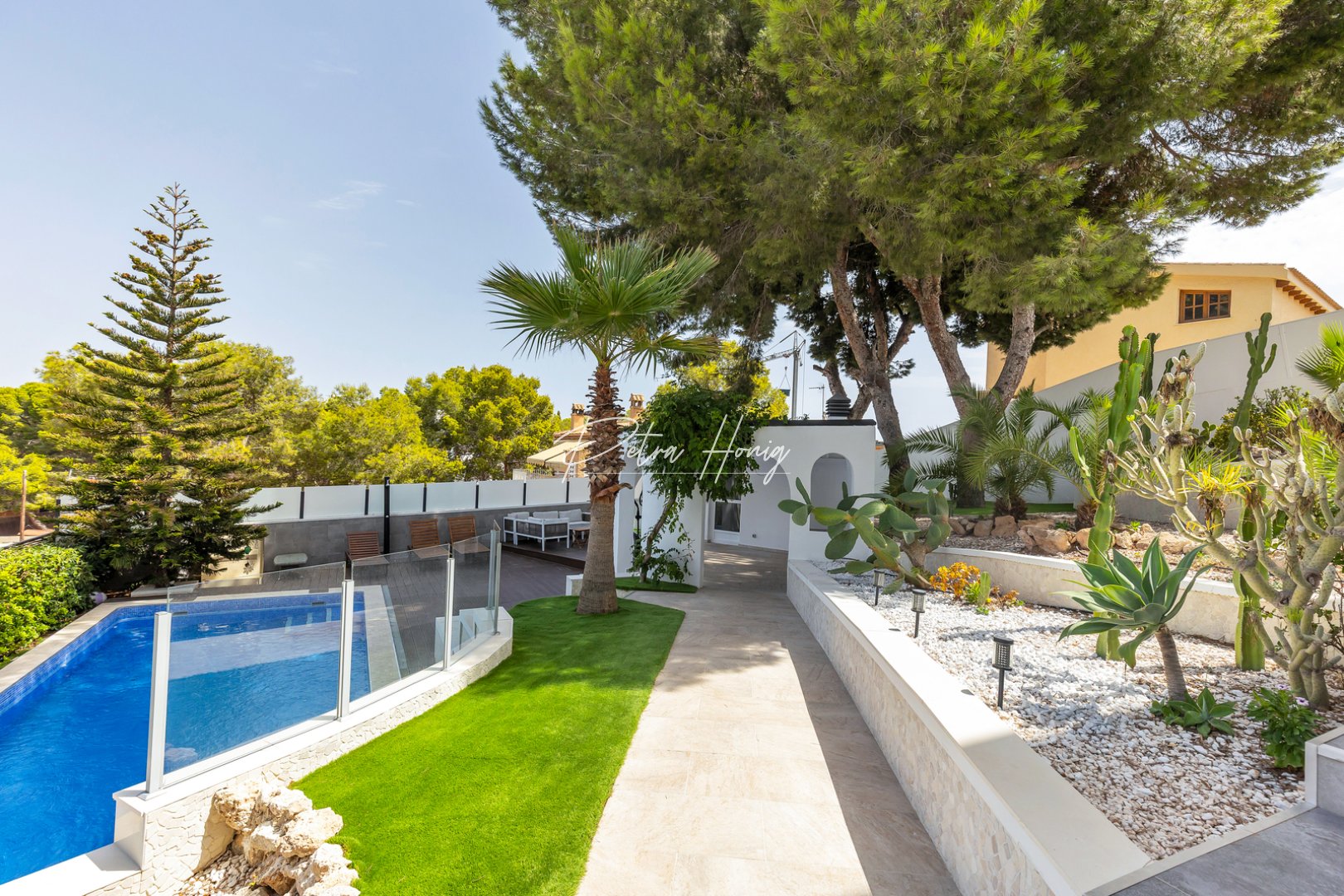 Gebrauchtobjekte - Einfamilienhaus - Torrevieja - Los Balcones