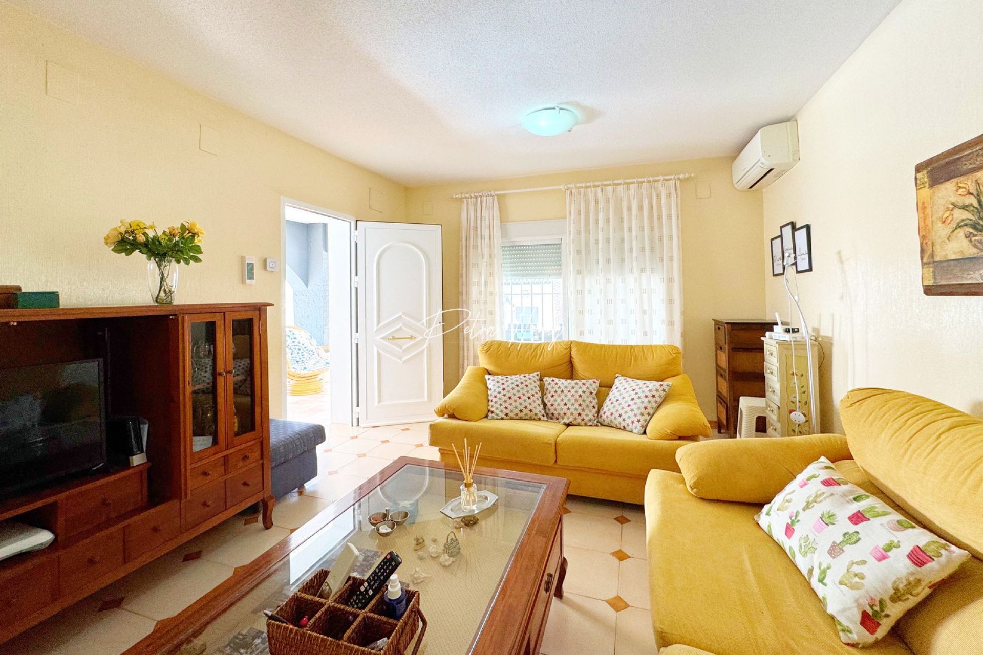 Gebrauchtobjekte - Einfamilienhaus - Torrevieja - Rocio del Mar