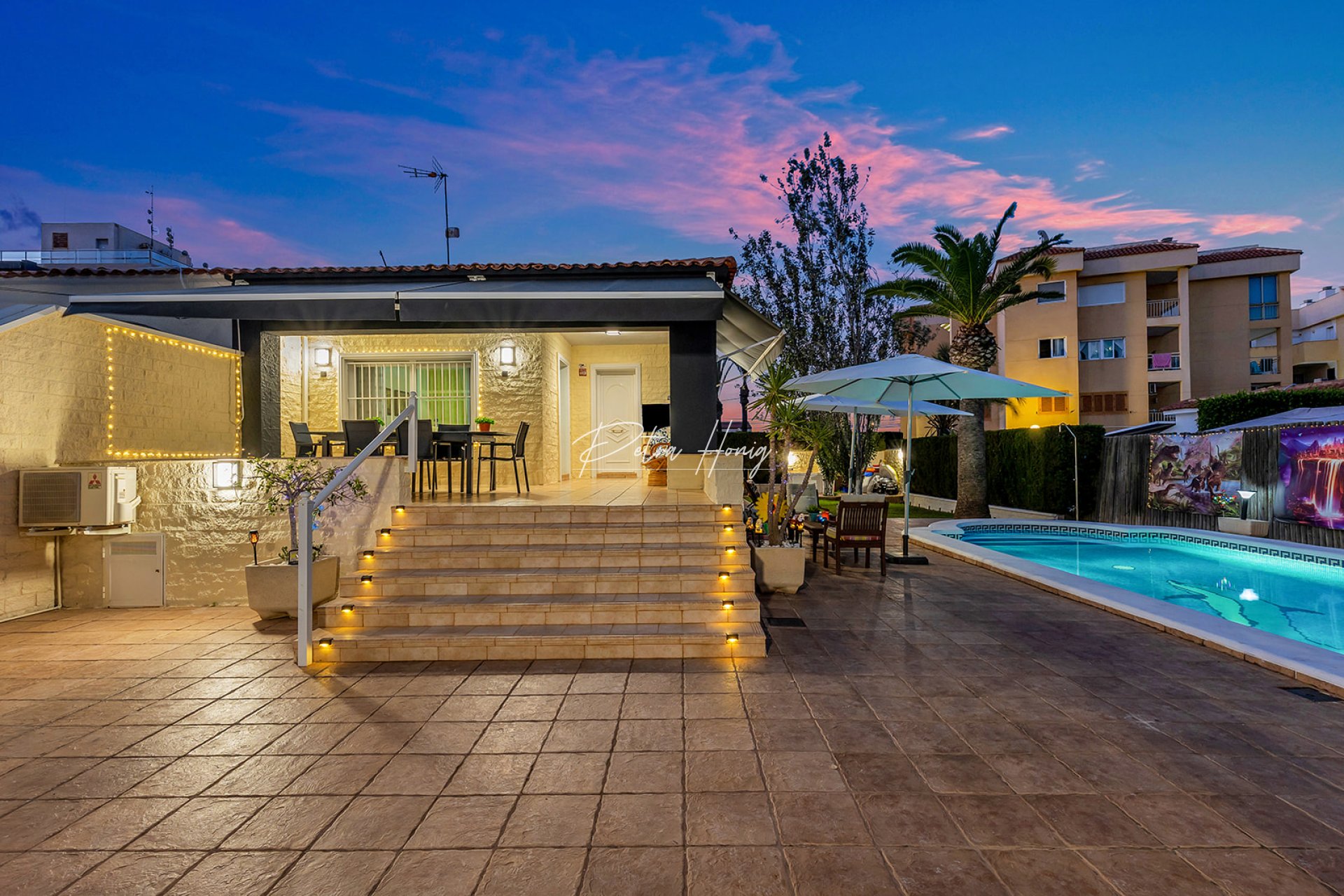 Gebrauchtobjekte - Einfamilienhaus - Torrevieja - Rocio del Mar