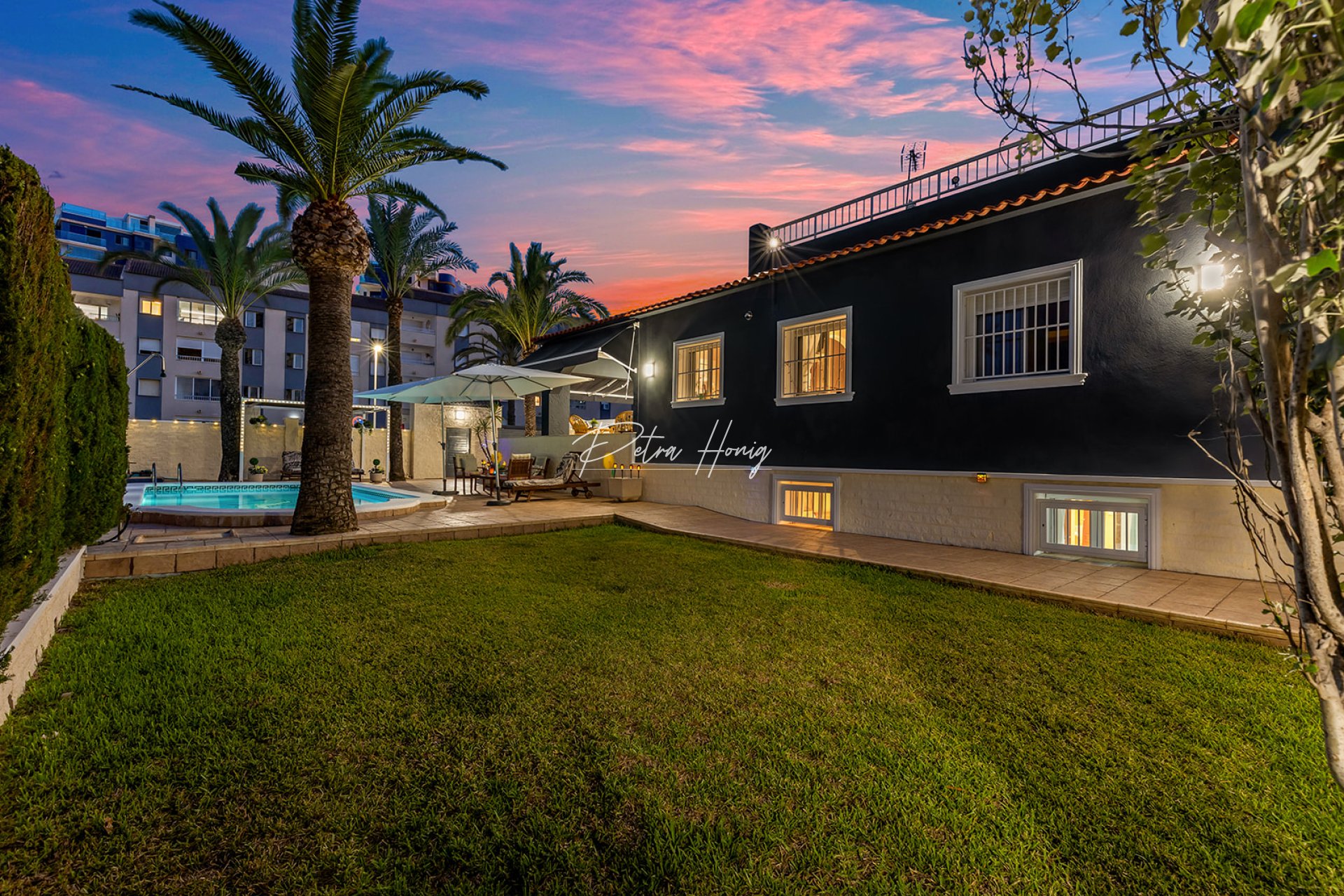 Gebrauchtobjekte - Einfamilienhaus - Torrevieja - Rocio del Mar