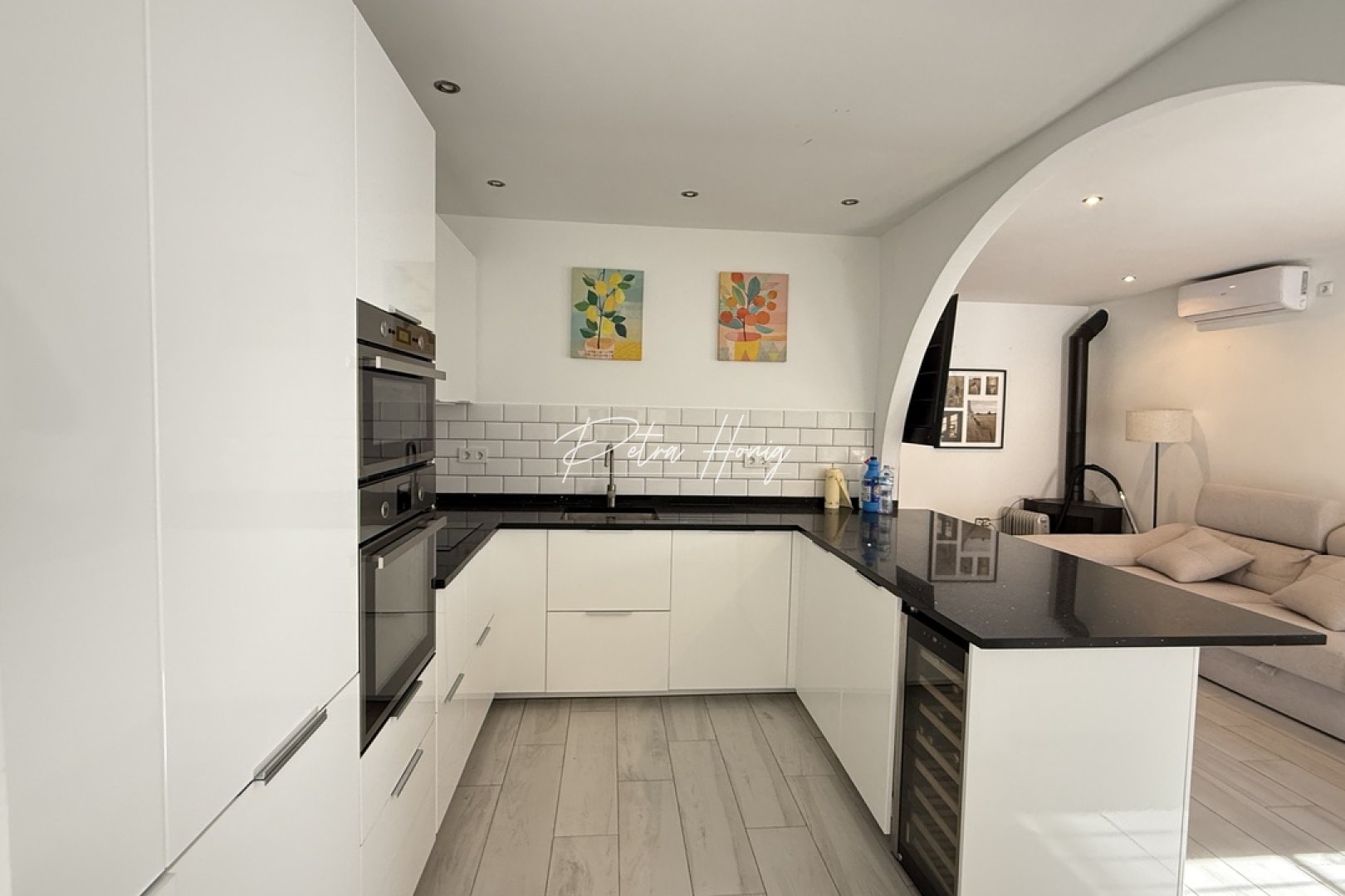 Gebrauchtobjekte - Einfamilienhaus - Villamartin