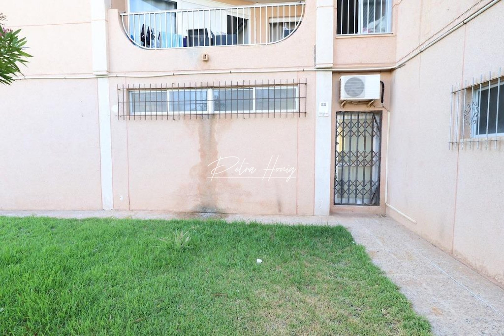 Gebrauchtobjekte - Kommerzielle Immobilie - La Zenia