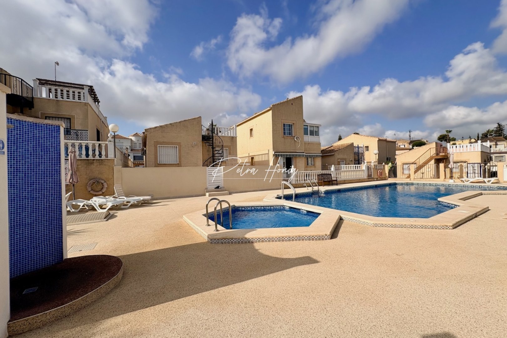 Gebrauchtobjekte - Single Family Home - Orihuela Costa - Los Balcones