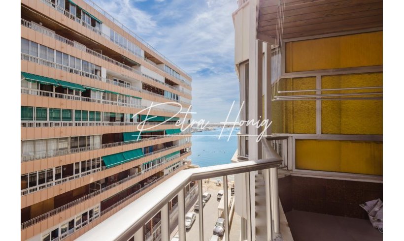 Lägenhet - Resales - Torrevieja - Playa del Acequion