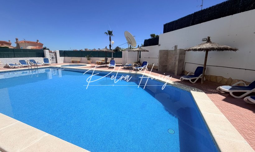 Leilighet - Til Salgs - Ciudad Quesada - La Marquesa Golf