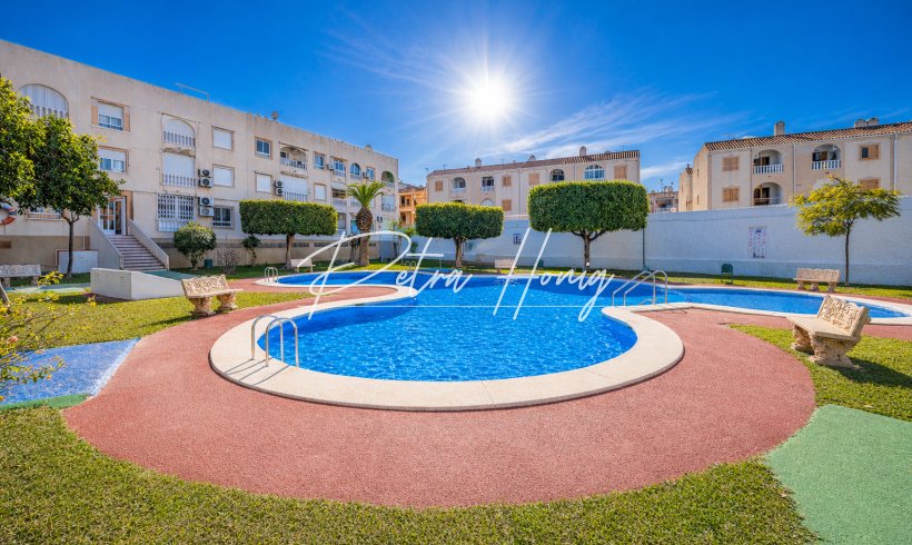 Leilighet - Til Salgs - Torrevieja - Playa del Acequion