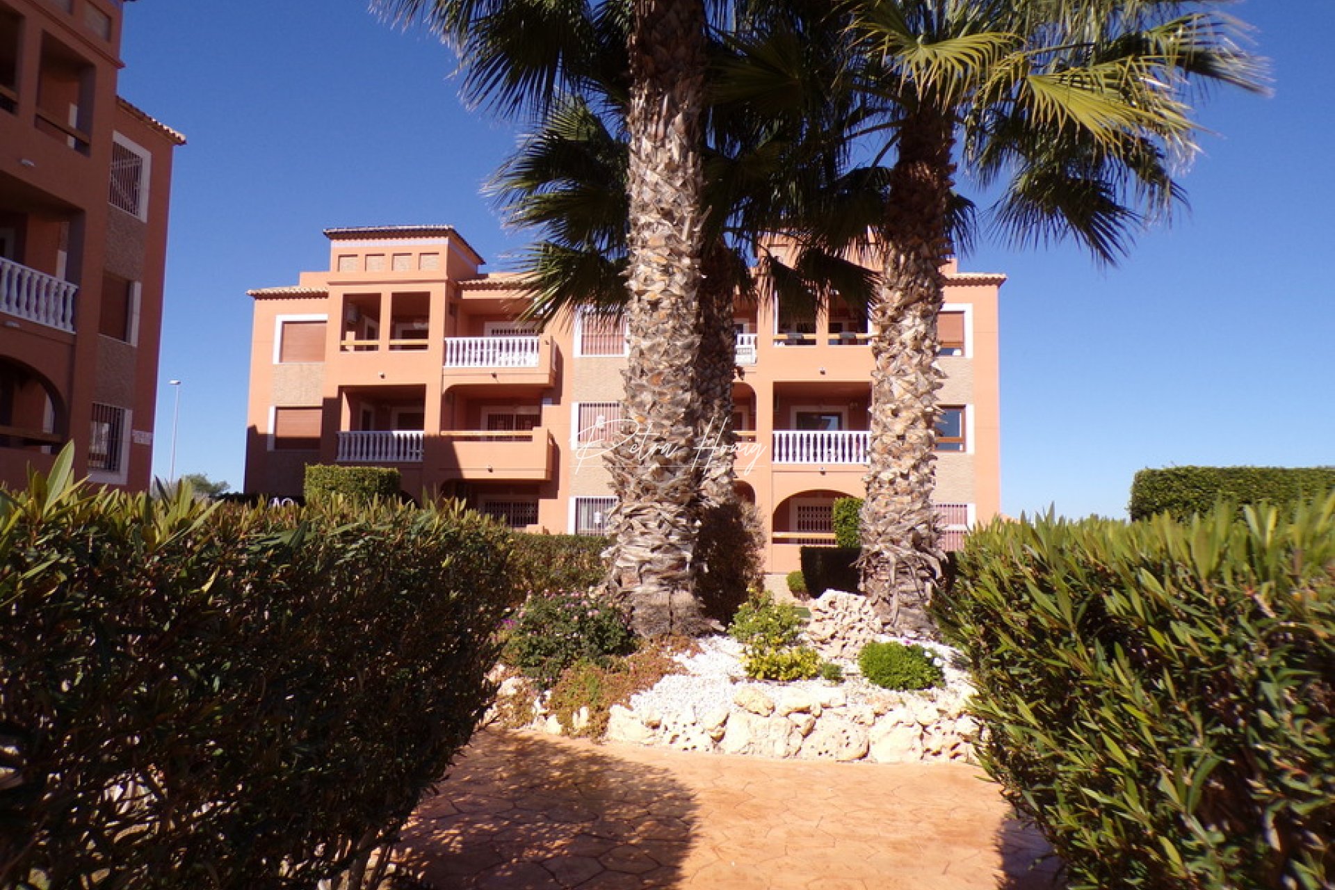 Long Term Rentals - Apartment - Villamartin