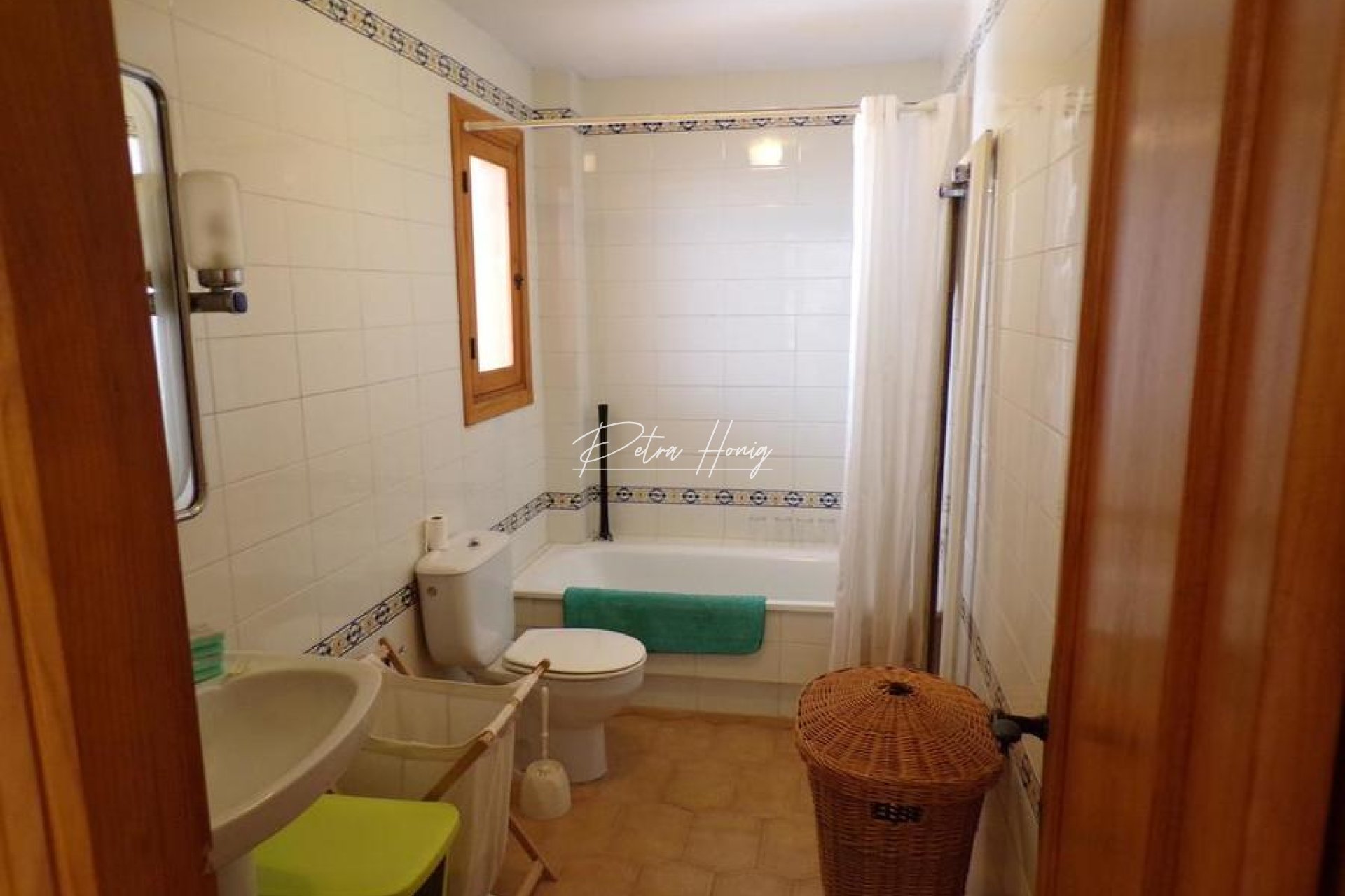Long Term Rentals - Apartment - Villamartin