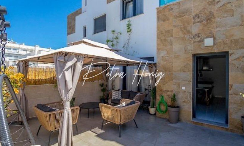 Maison de ville - A Vendre - Orihuela Costa - UR-13750
