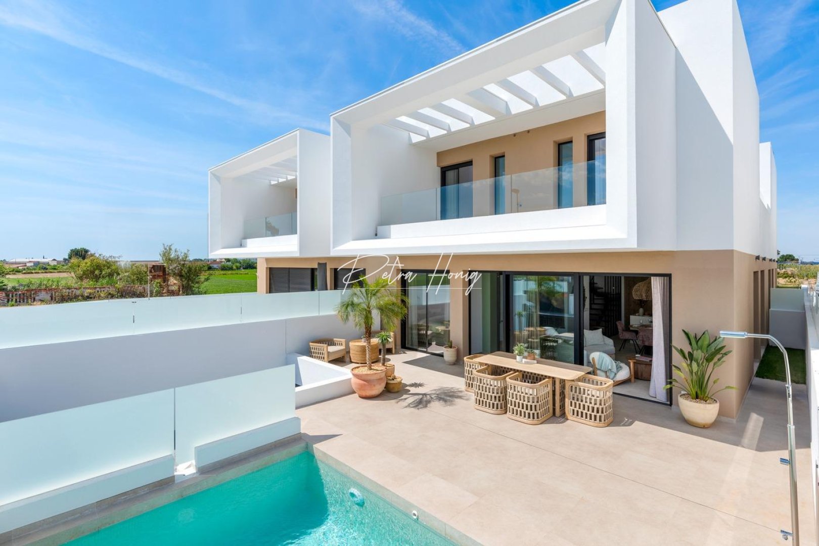 mpya - Villa - Dolores - Sector 3