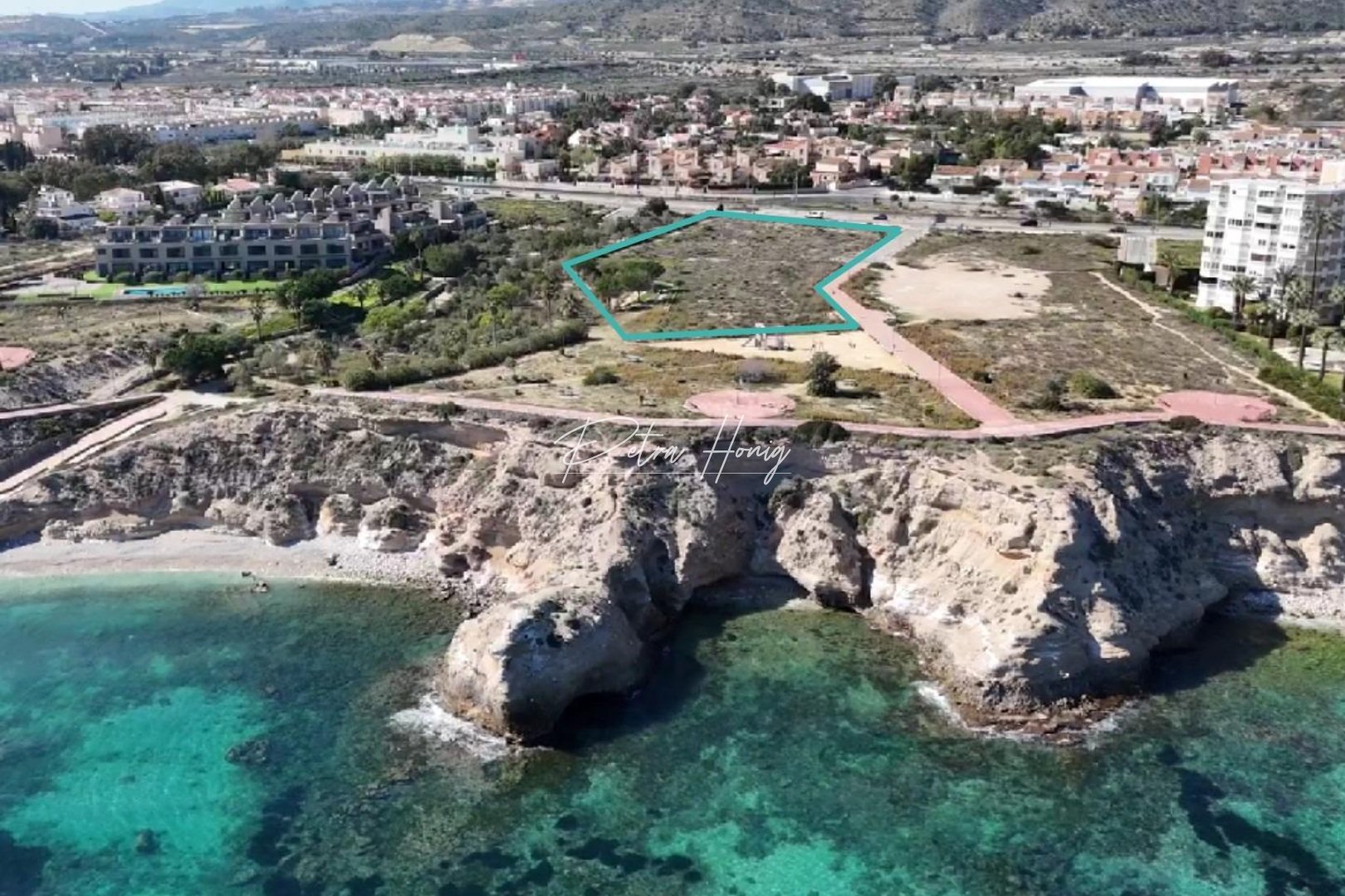 mpya - Villa - El Campello - Platja de L´Amerador