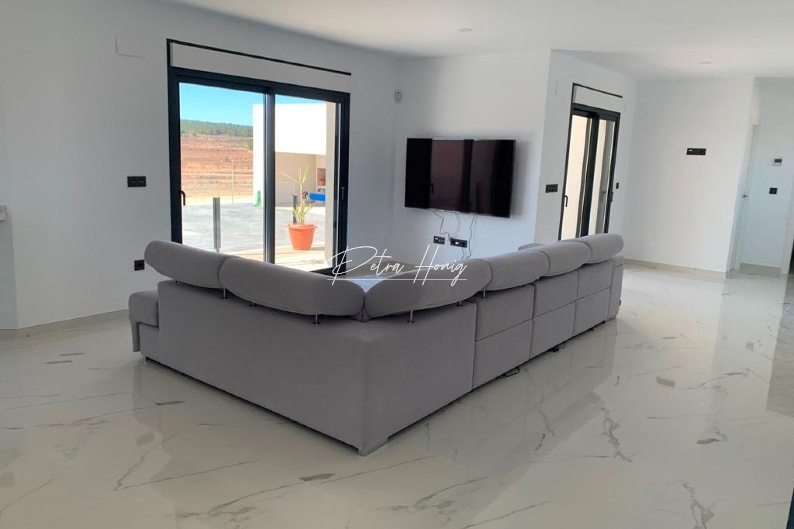 mpya - Villa - Other areas - Camino Del Prado