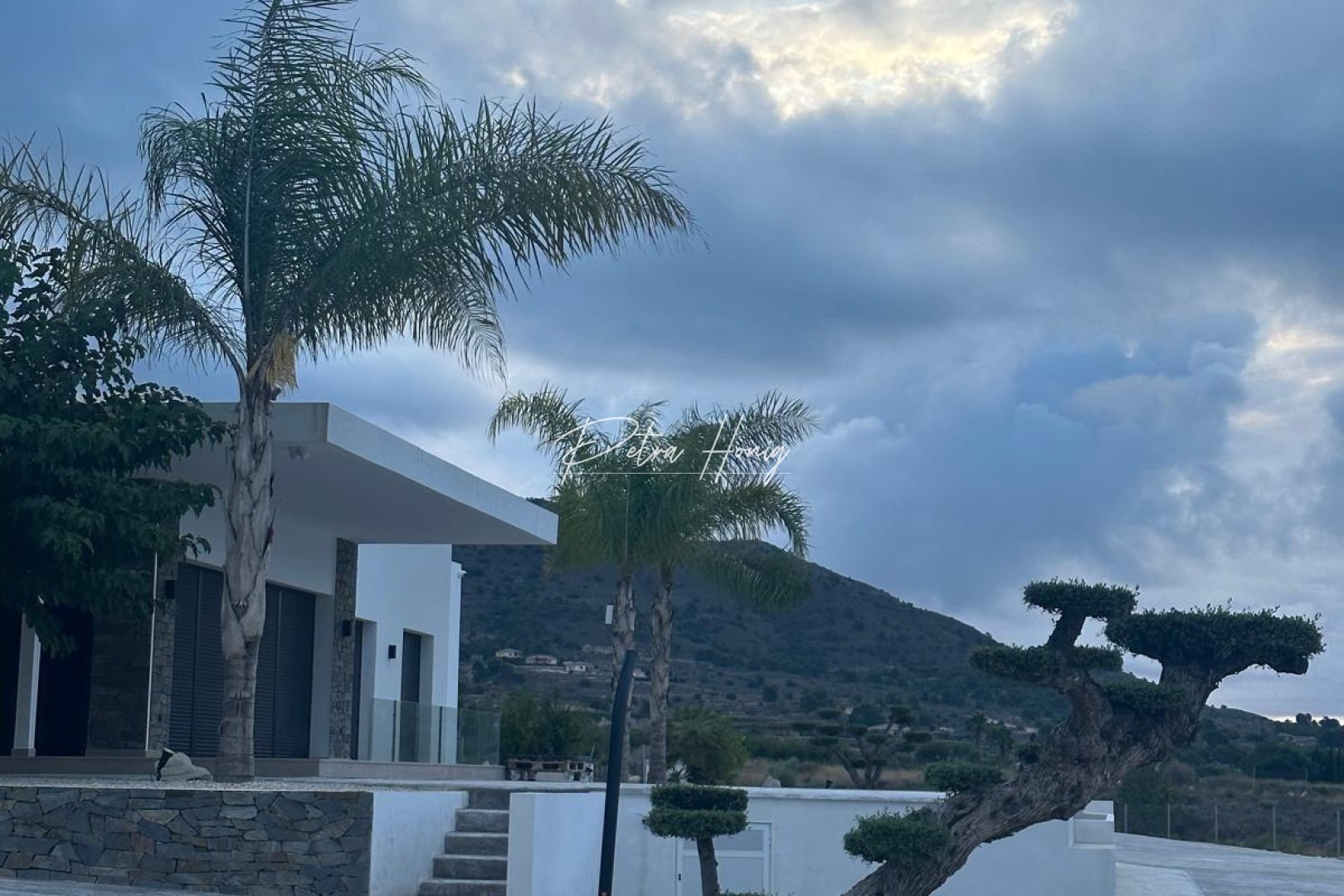 mpya - Villa - Other areas - Casas Pastor