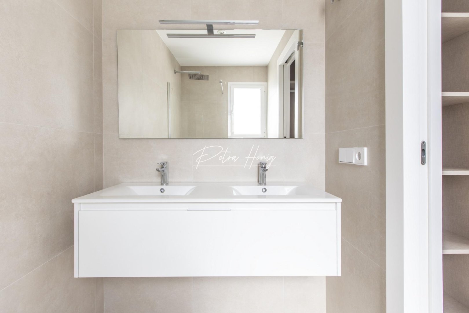 mpya - Villa - Other areas - Parque de los leones