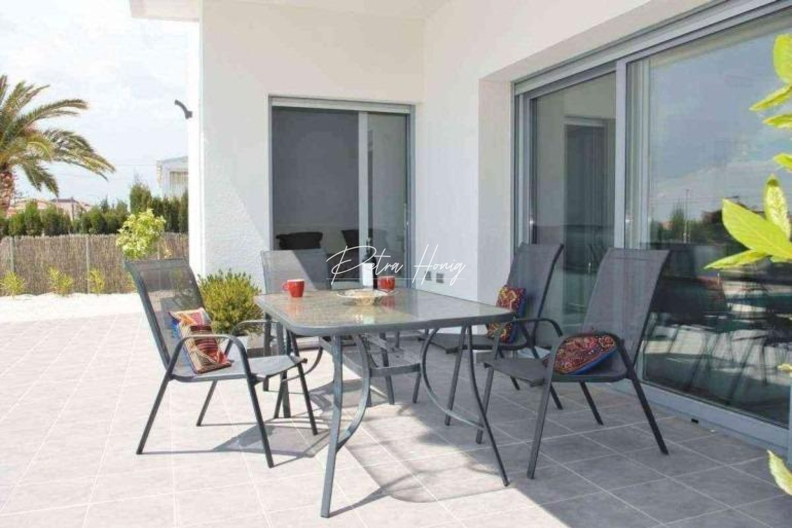 mpya - Villa - Other areas - polideportivo