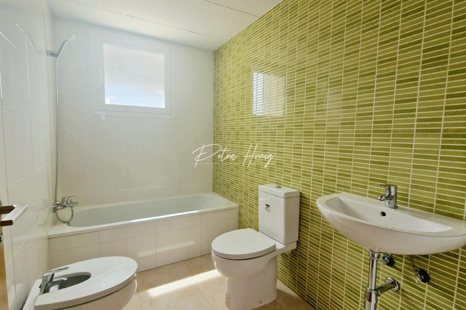 mpya - Villa - Other areas - Purias