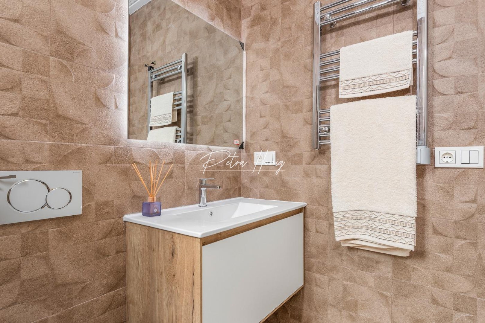 mpya - Villa - Other areas - Vera playa