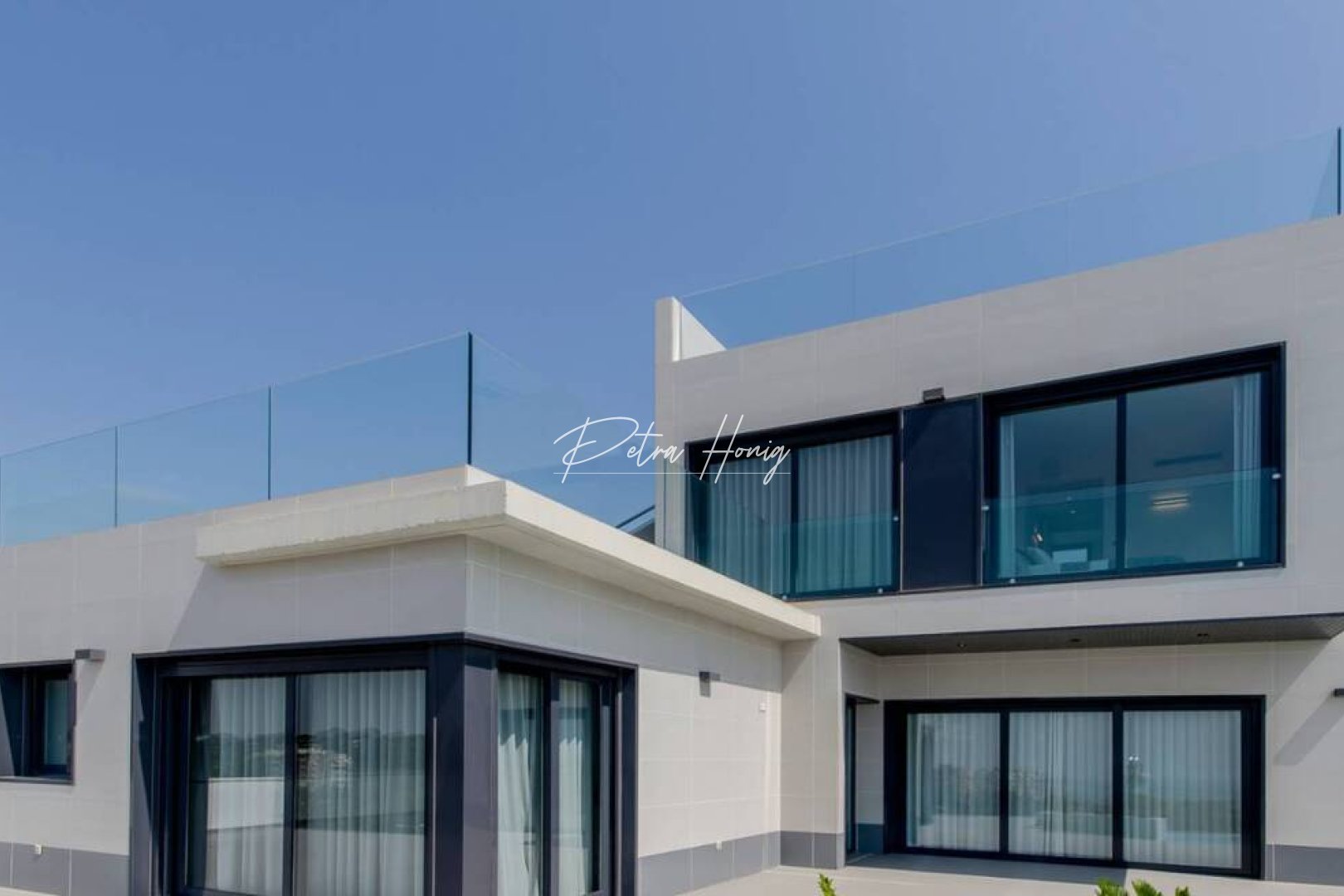 Neubau-Projekte - Einfamilienhaus - Campoamor