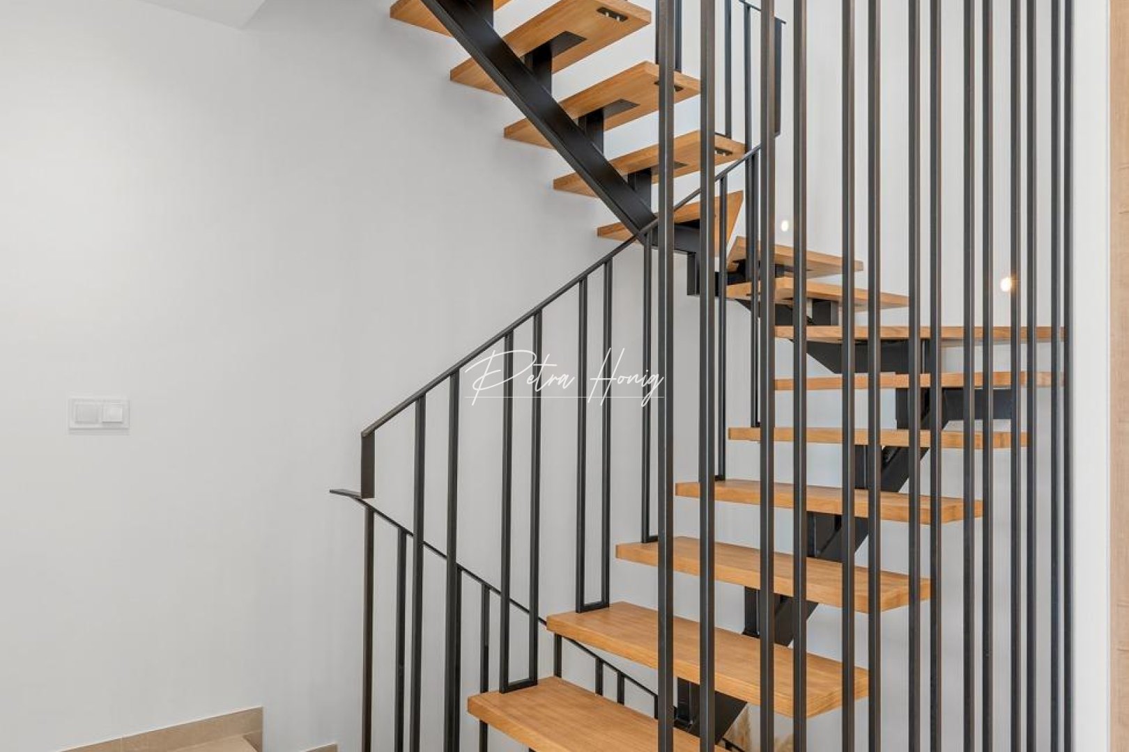 Neubau-Projekte - Reihenhaus - Dolores - Sector 3