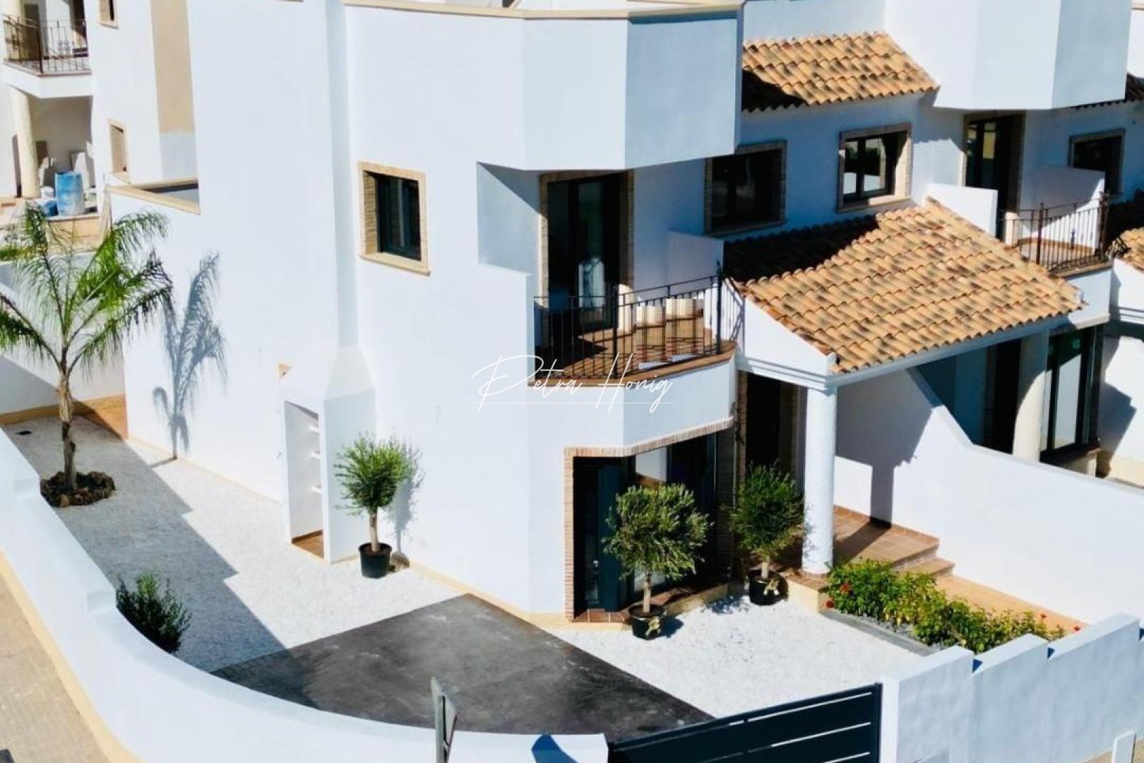 New build - Bungalow - Other areas - San Fernando