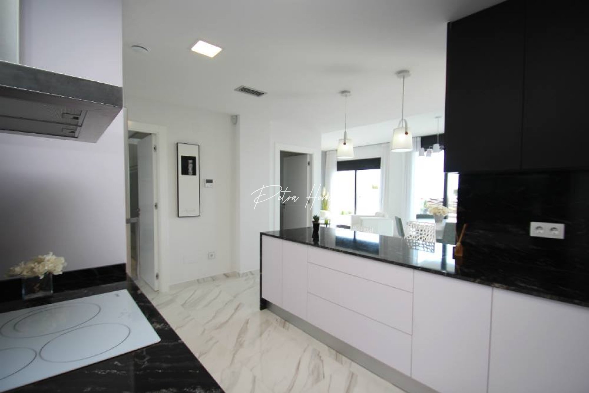 New build -  - San Miguel de Salinas