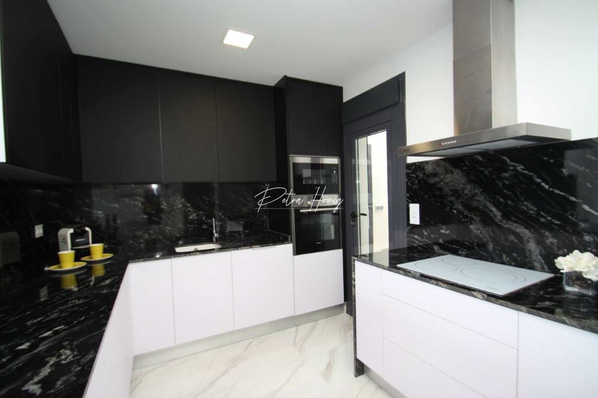 New build -  - San Miguel de Salinas