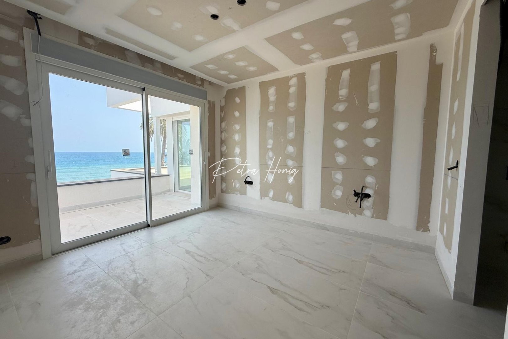New build - Villa - Orihuela Costa - Punta Prima