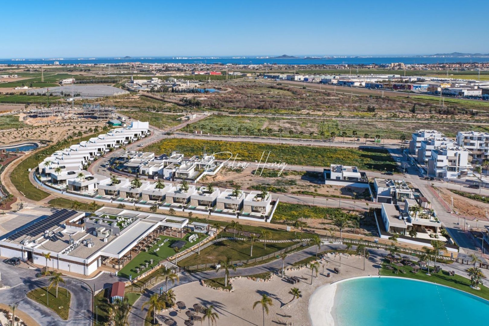 nieuw - Villa - Other areas - Santa Rosalia Lake And Life Resort