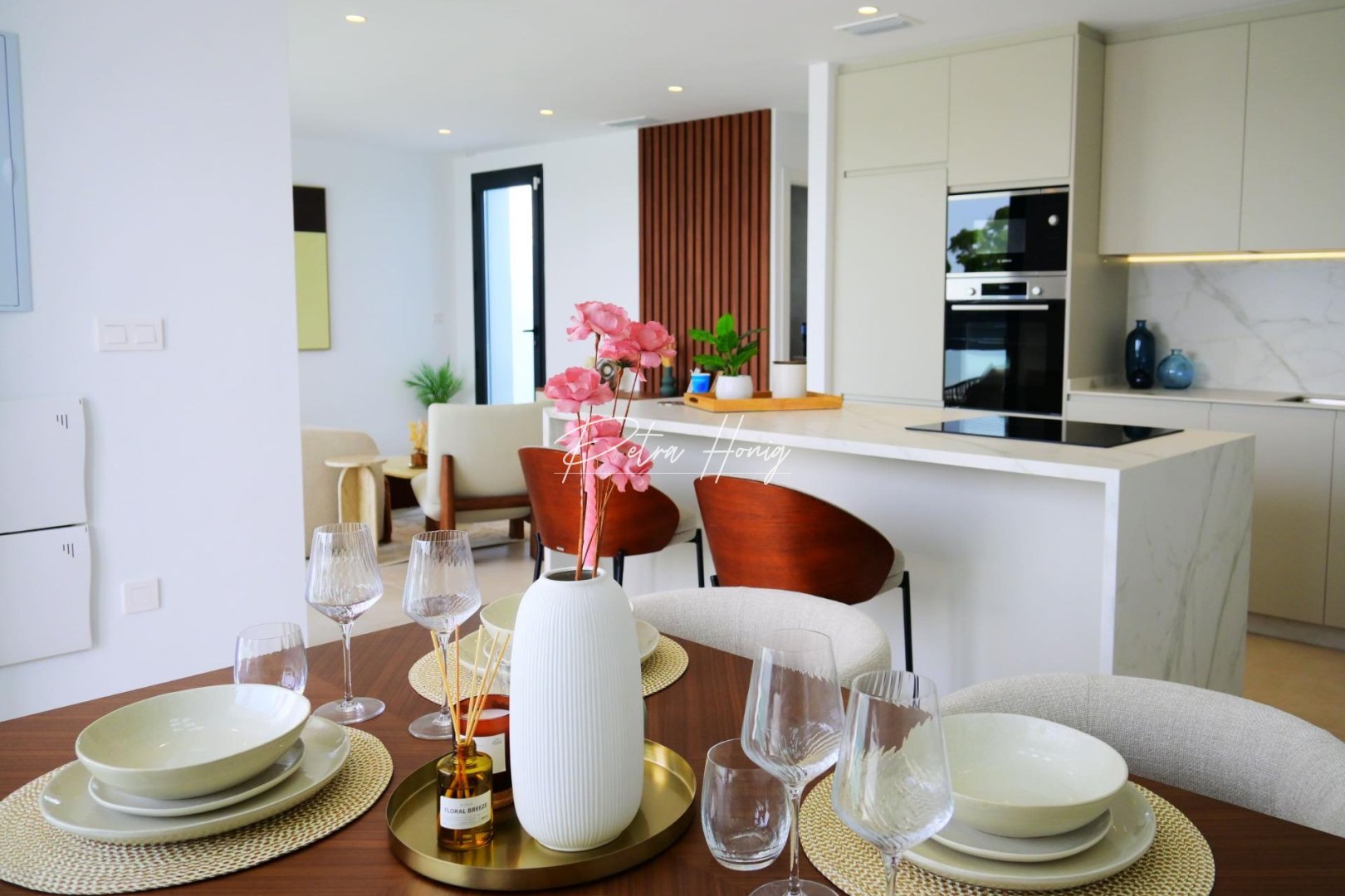 новый - Вилла - Dolores - polideportivo