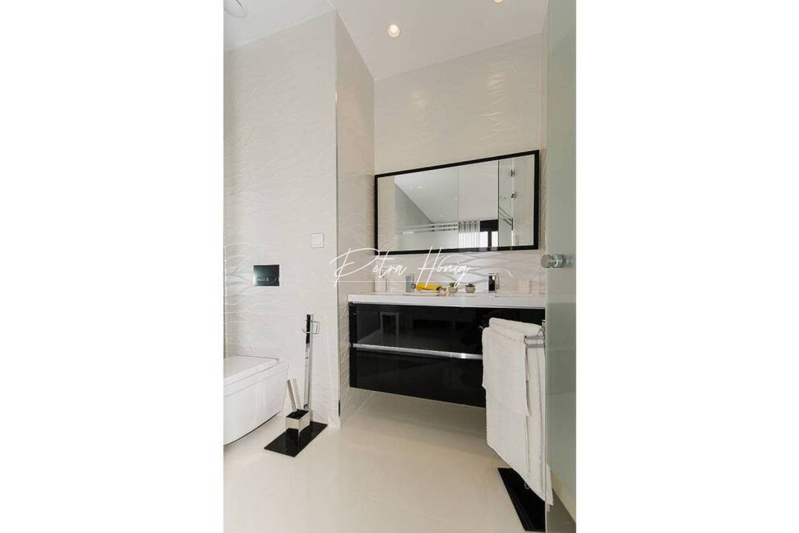 ny - Villa - Campoamor