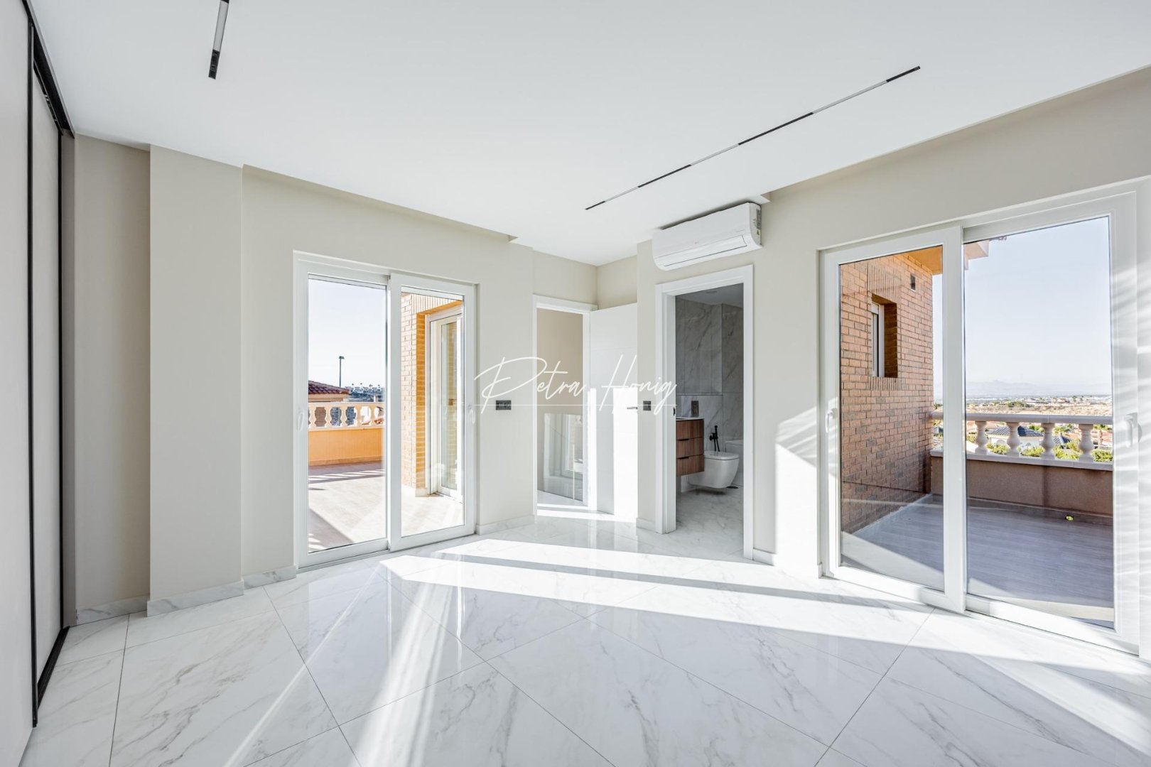 ny - Villa - Ciudad Quesada