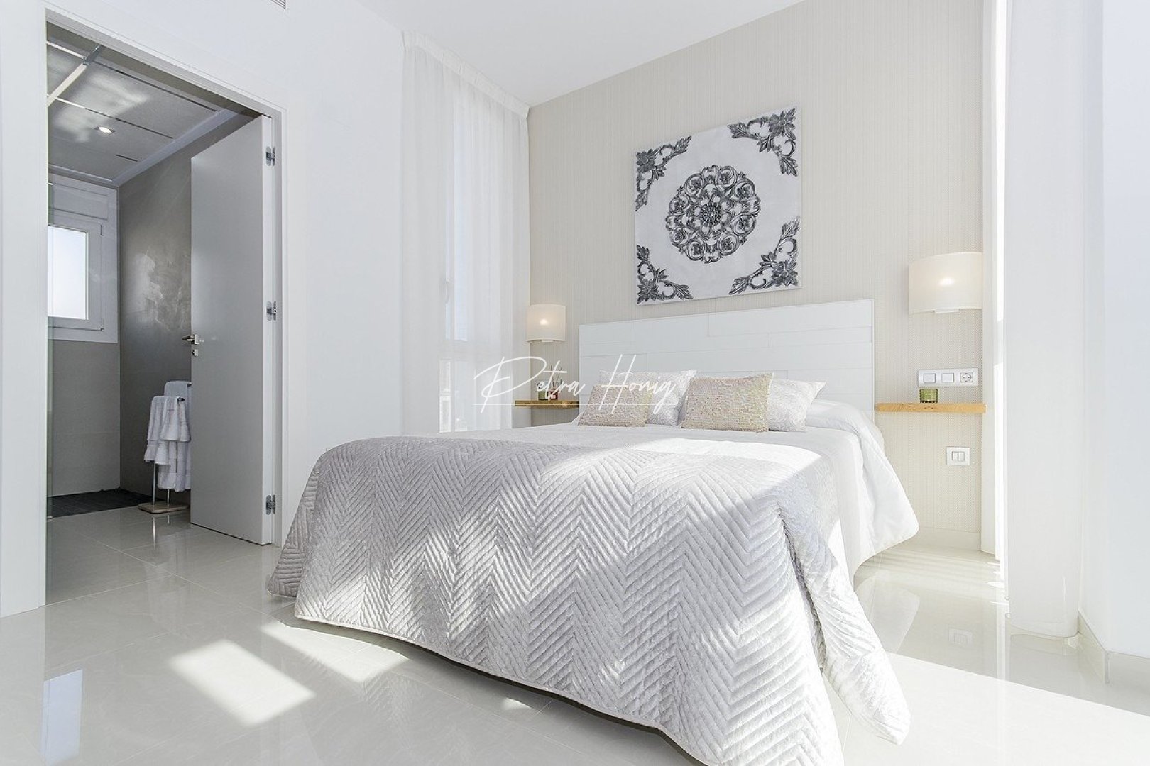 ny - Villa - Los Montesinos - La Herrada