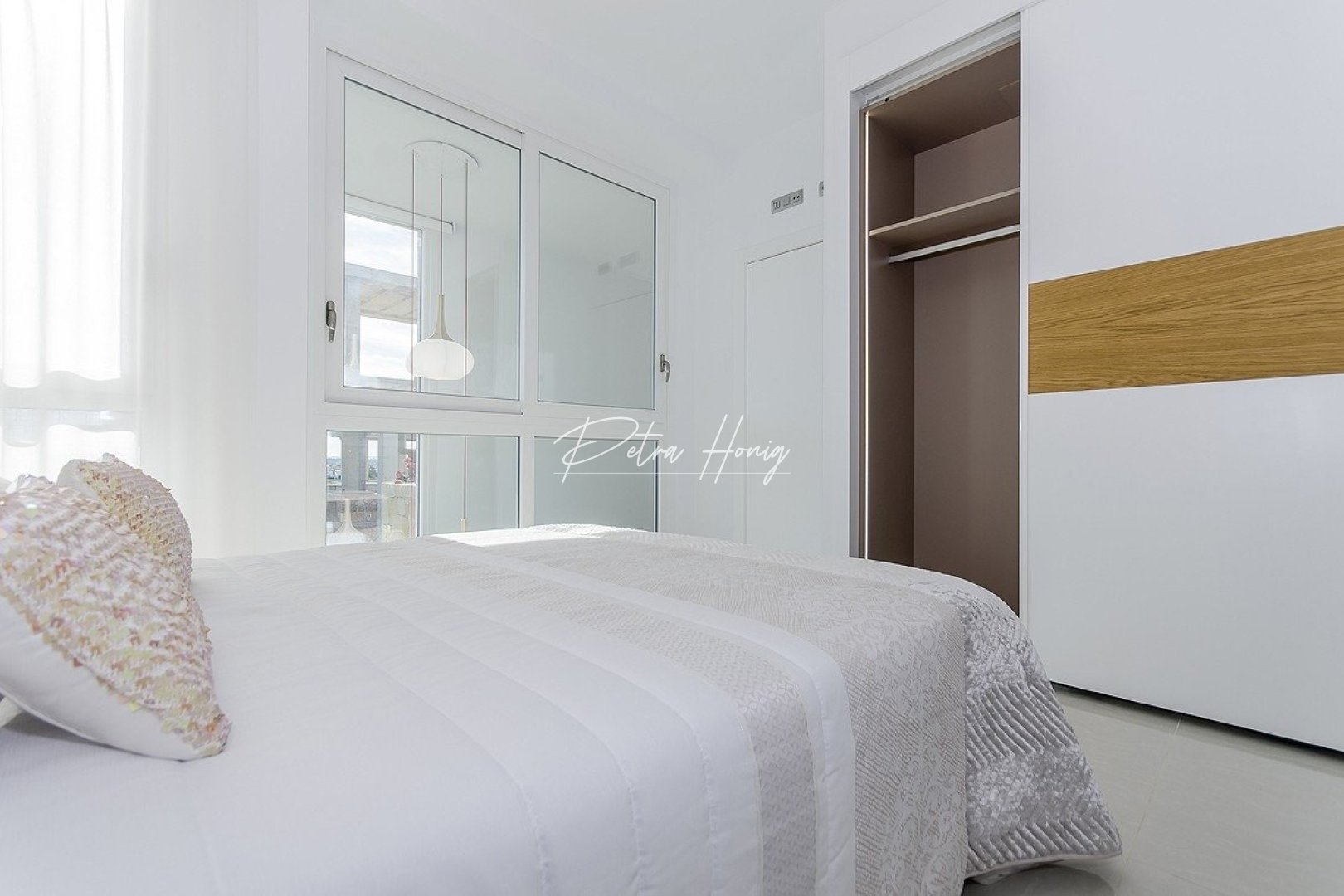 ny - Villa - Los Montesinos - La Herrada