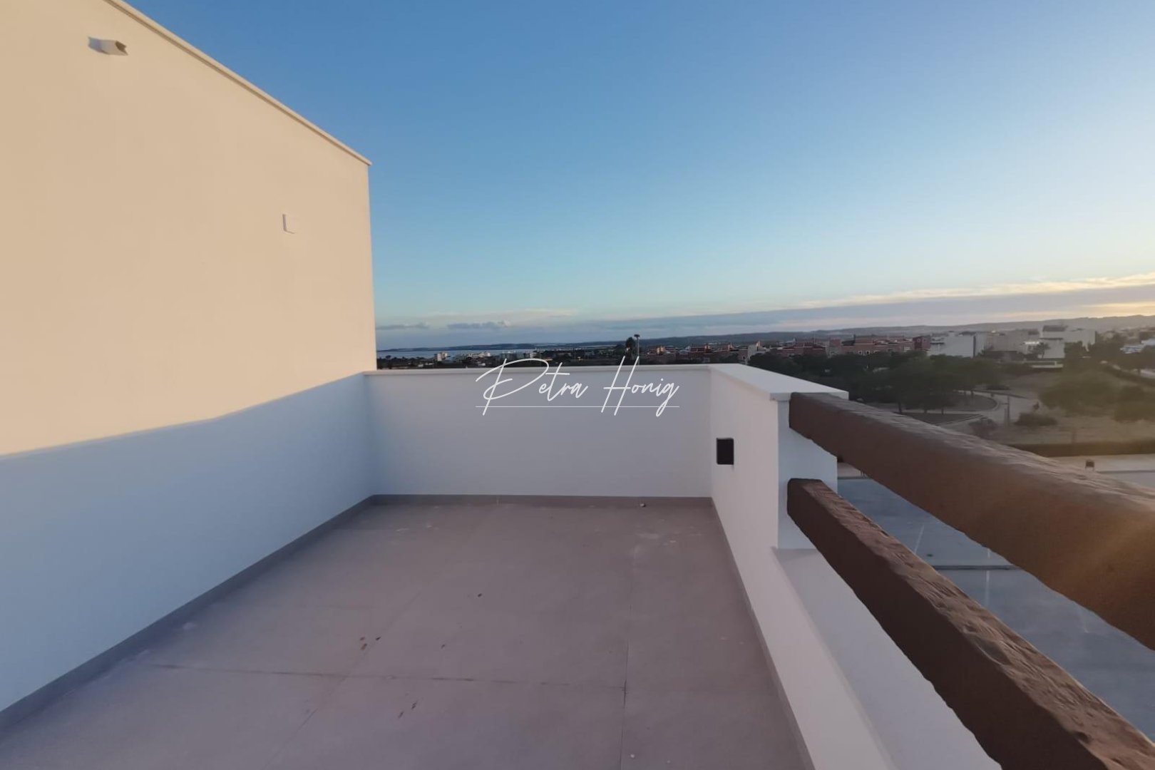 ny - Villa - Los Montesinos - La Herrada