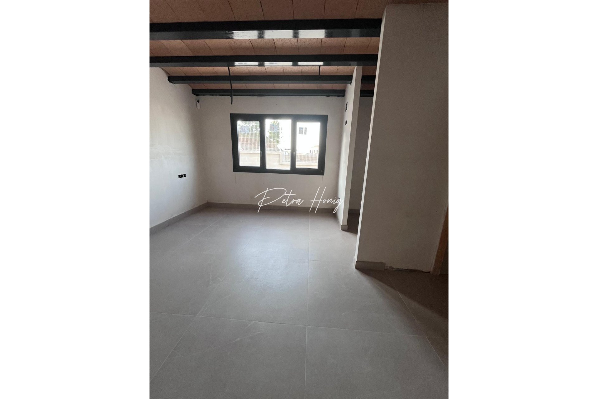 ny - Villa - Other areas - El Olivar