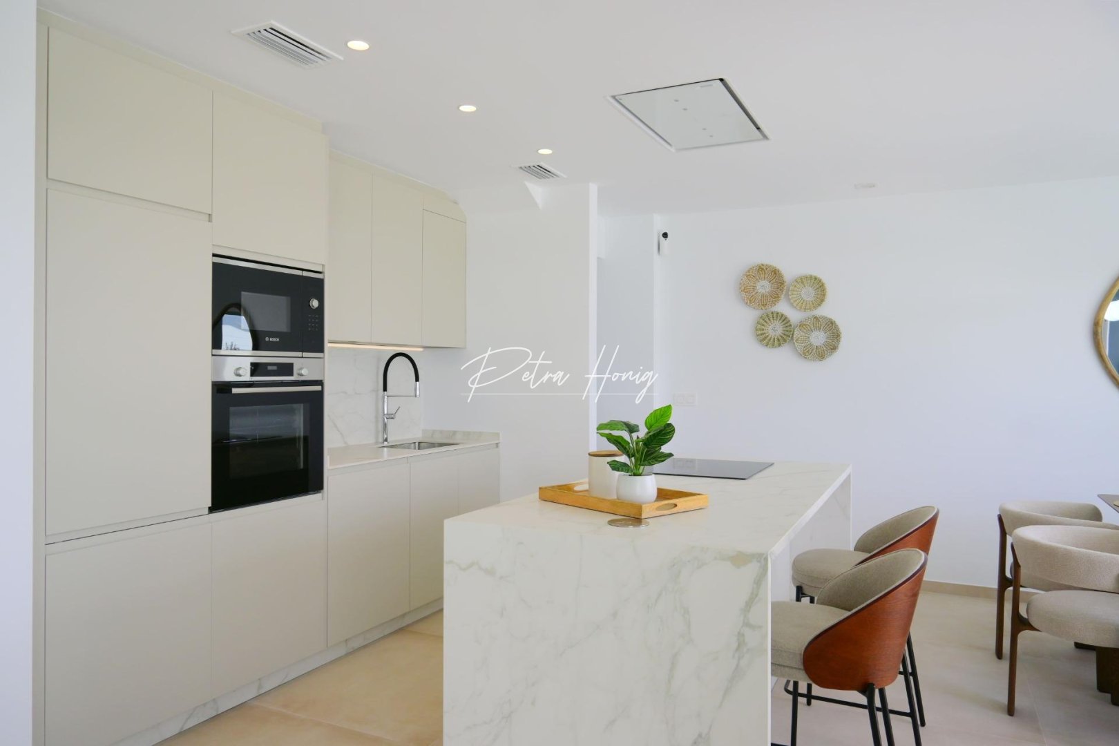 Nybygg - Villa - Dolores - polideportivo