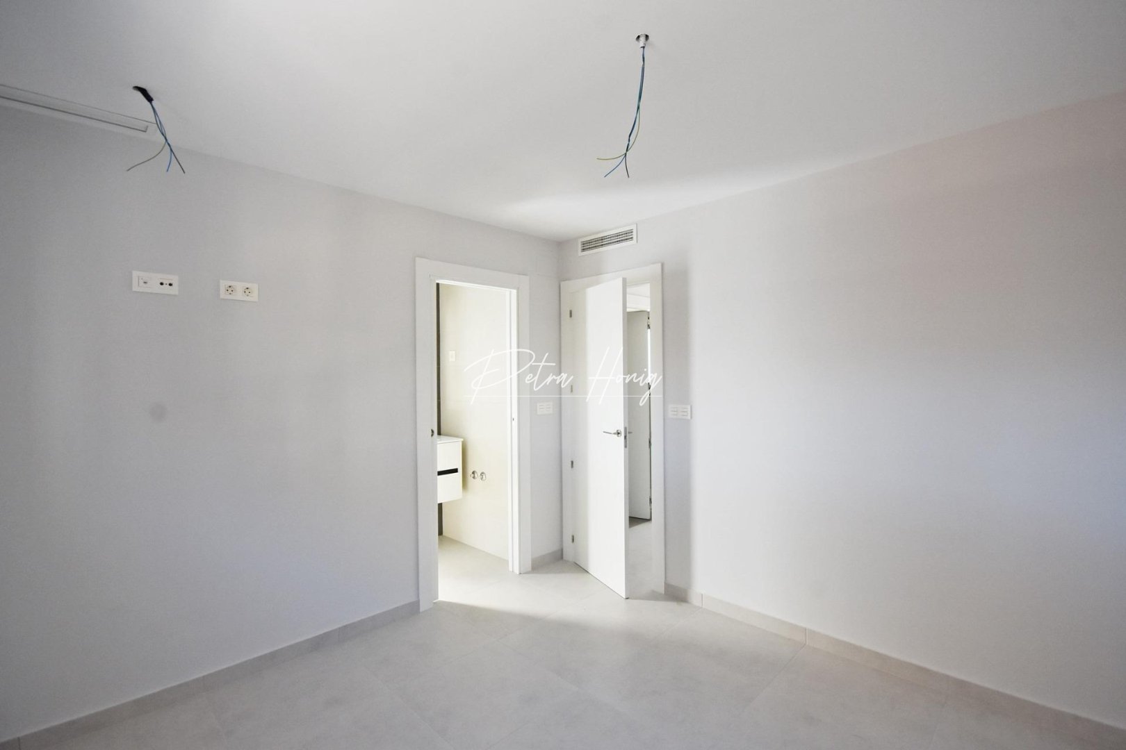 Nybygg - Villa - Other areas - Mar De Plata
