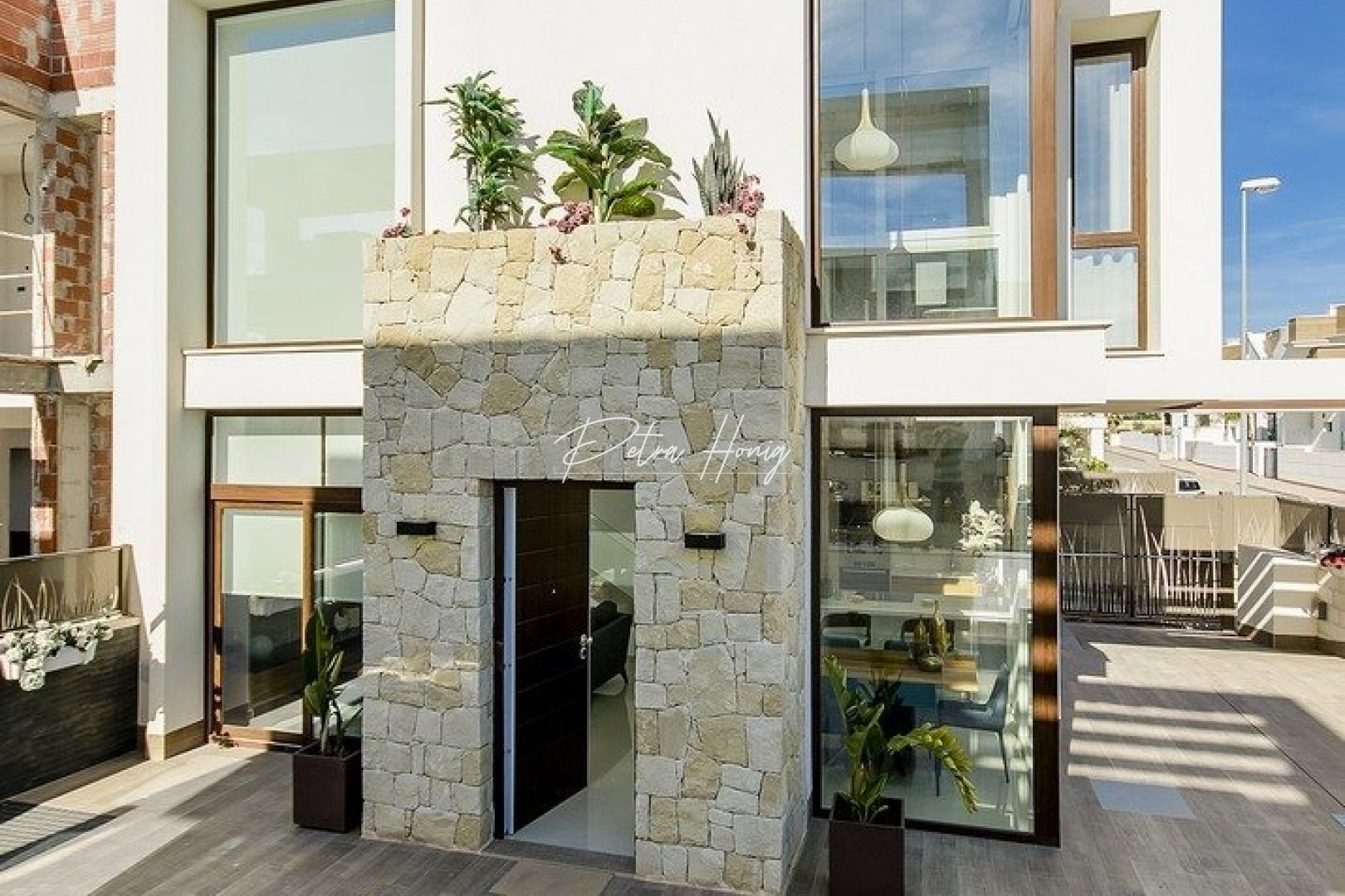 Obra Nueva - Chalet - Los Montesinos - La Herrada