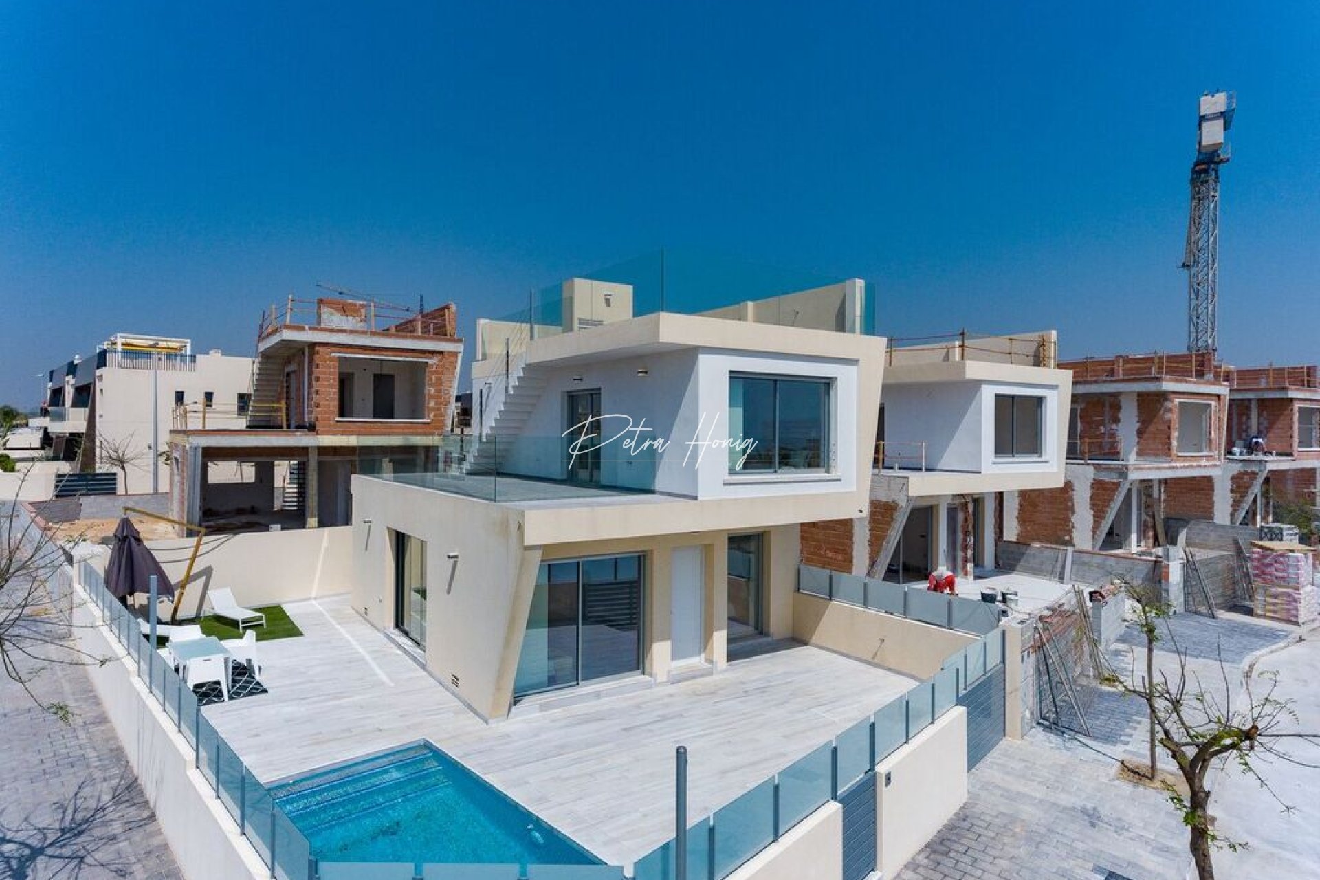 Obra Nueva - Chalet - Mil Palmeras