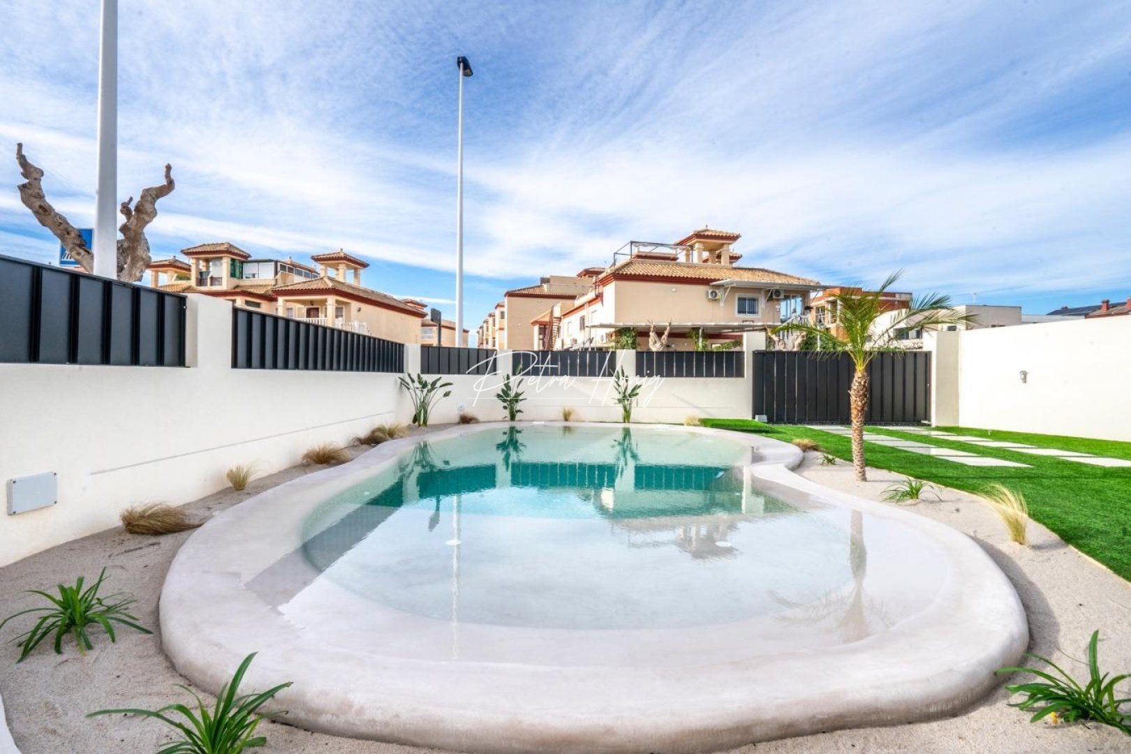 Obra Nueva - Chalet - Other areas - Roldán