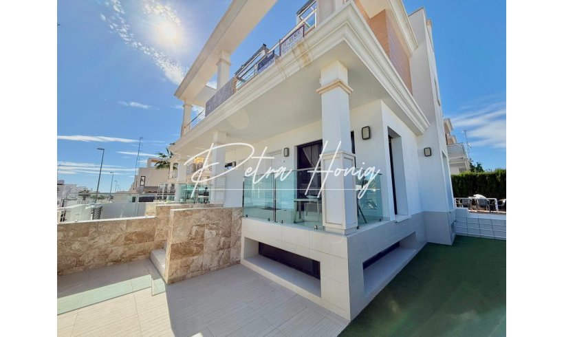 Pareada - Reventa - Ciudad Quesada - Pueblo Bravo