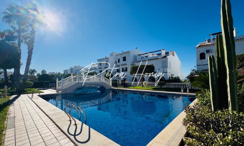 Reihenhaus - Gebrauchtobjekte - Ciudad Quesada - Bravo Hills Club