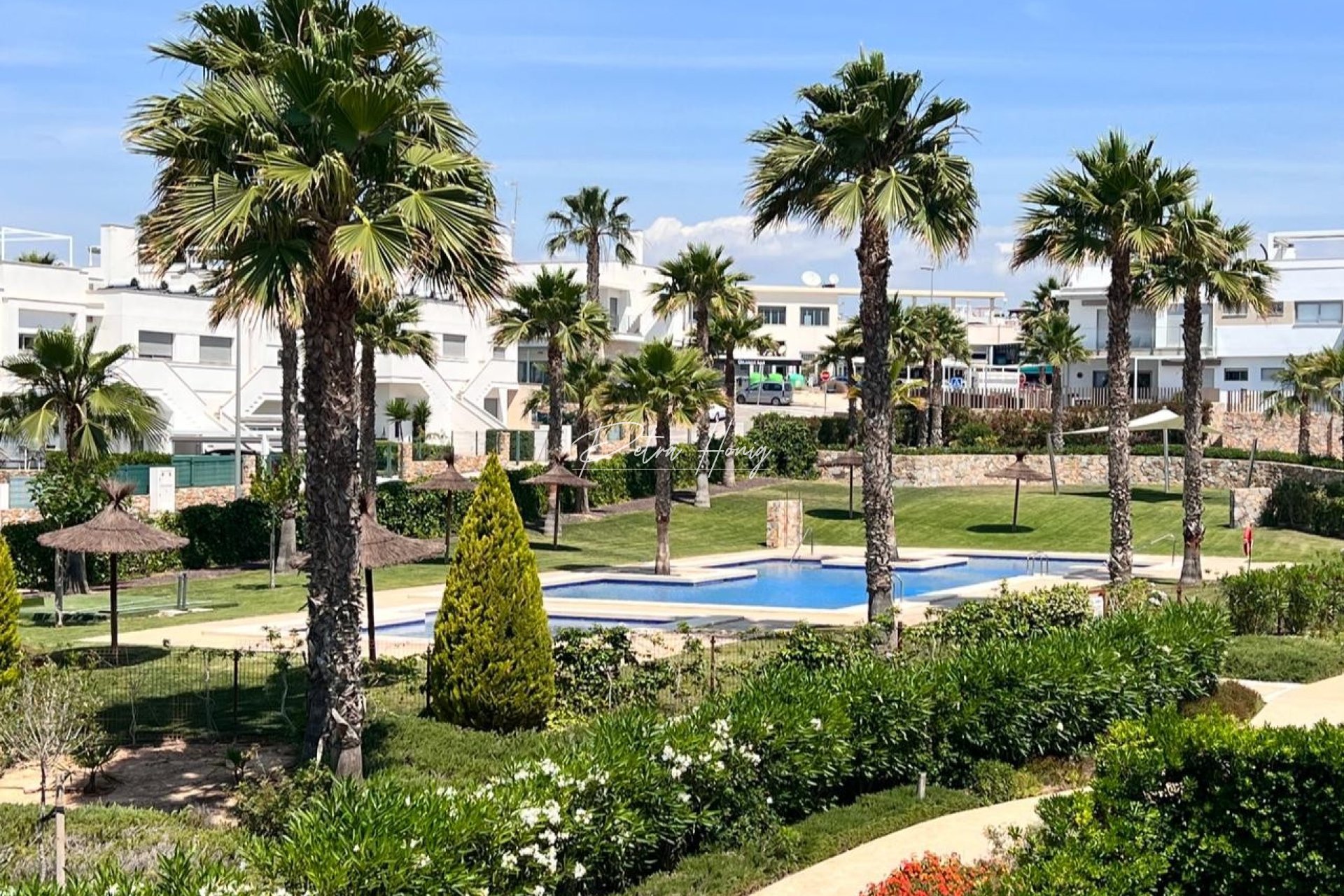 Resales - A. Apartment / flat - Entre Naranjos - Entre Naranjos Vistabella Golf