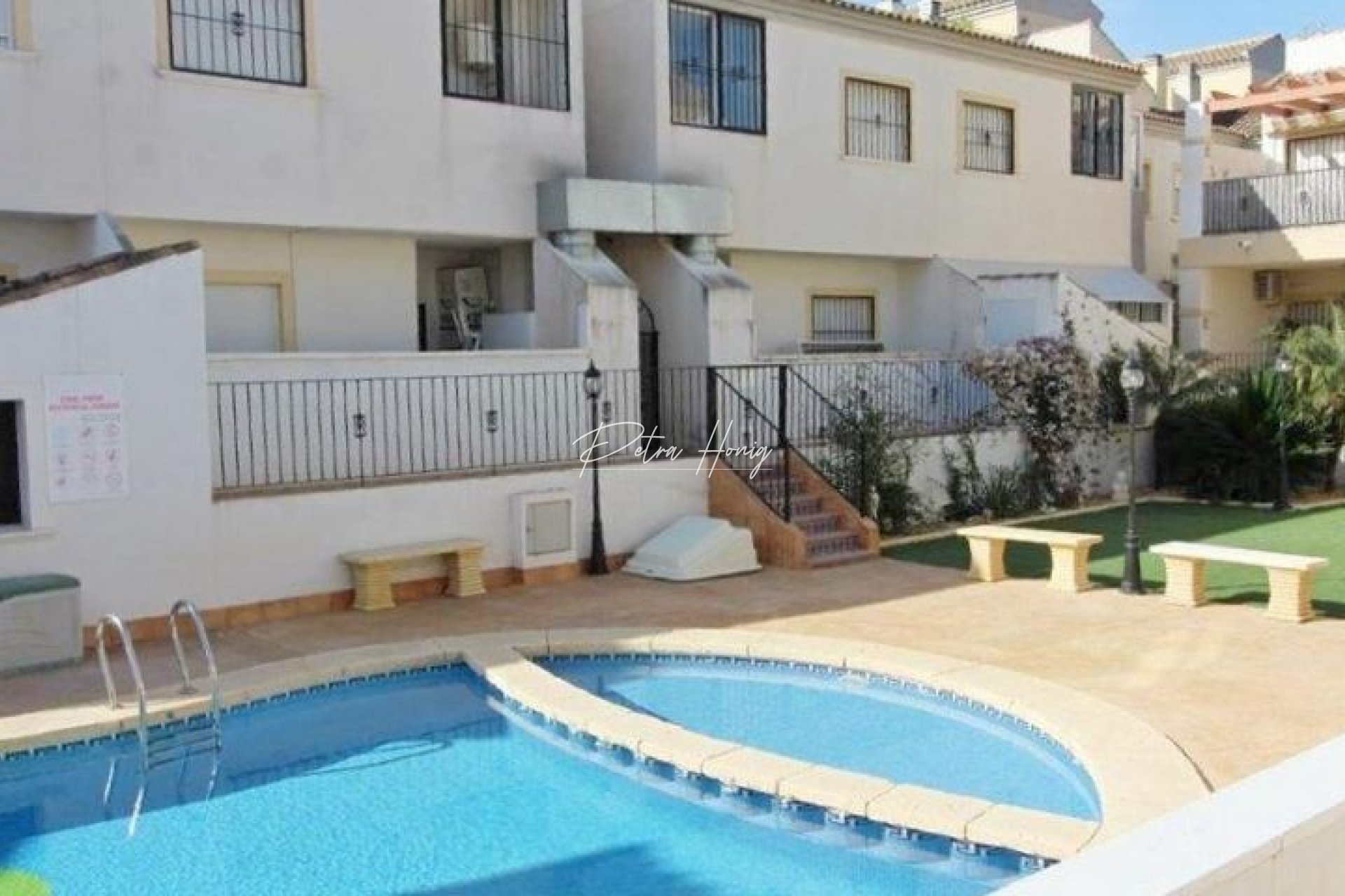 Resales -  - Almoradi