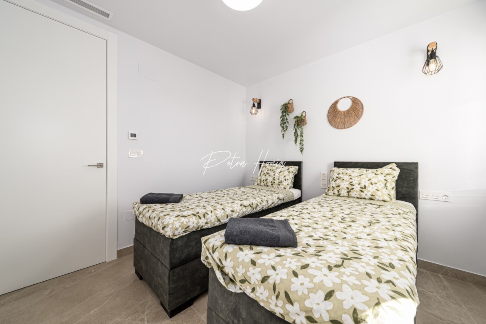 Resales - Apartment - Benijofar