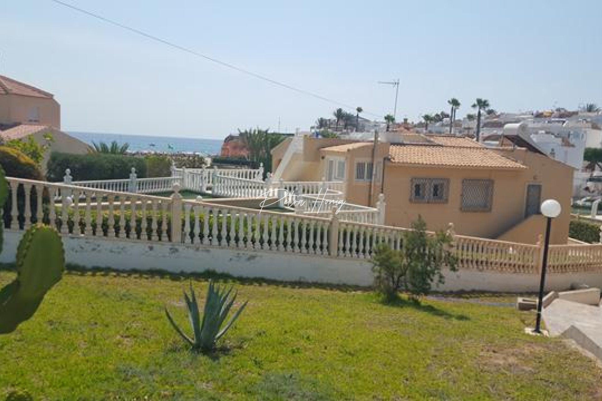 Resales - Apartment - Cabo Roig - Cala Capitán