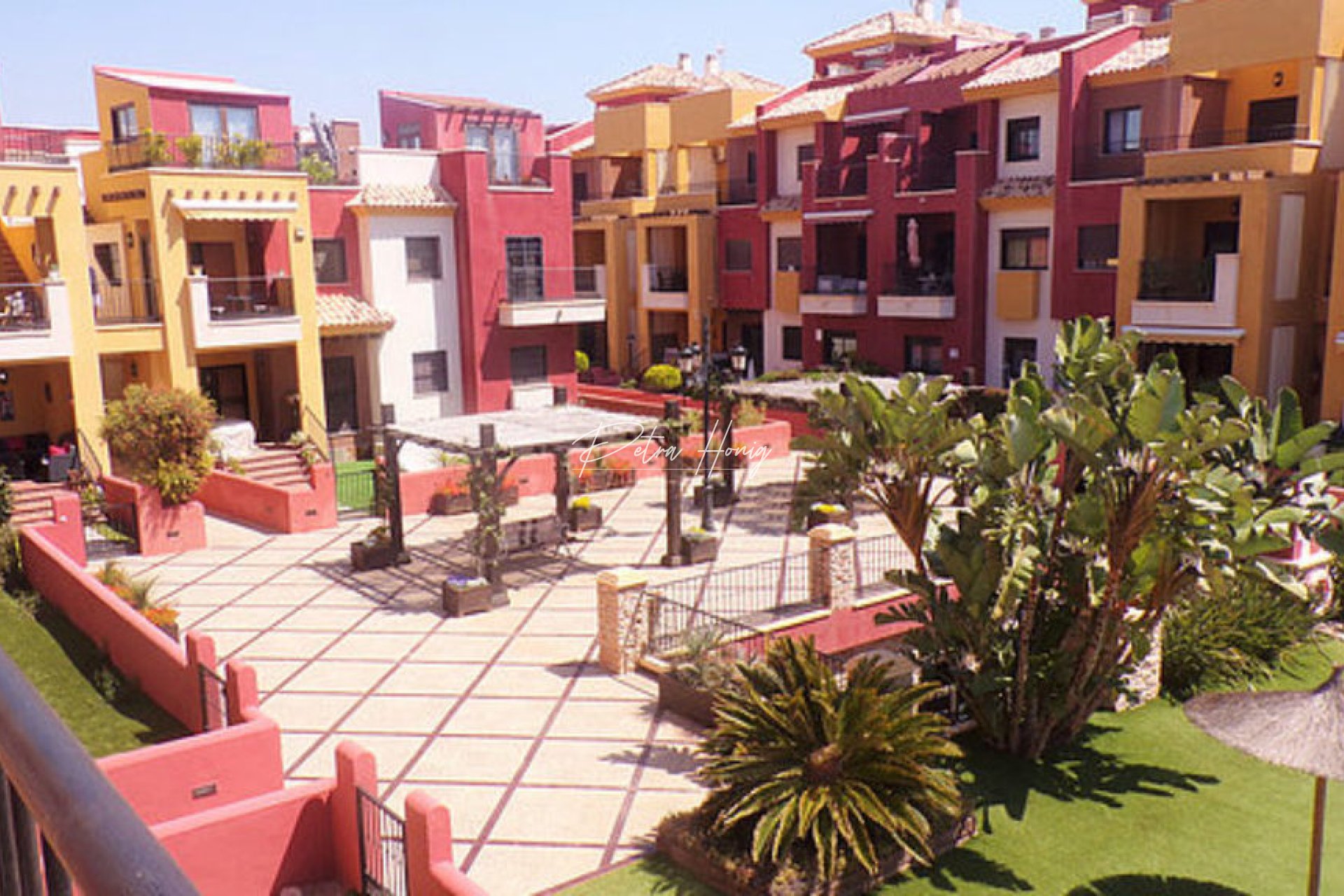 Resales - Apartment - Cabo Roig